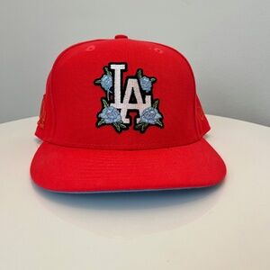 New Era 59 Fifty LA Dodgers Floral Fitted. Size 7 & 1/2